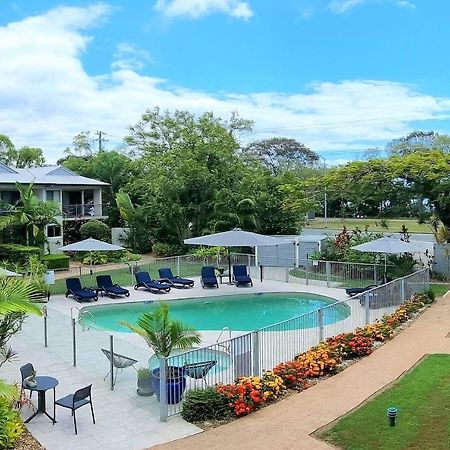 Noosa River Retreat Holiday Apartments Нусавілл Екстер'єр фото