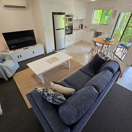 Noosa River Retreat Holiday Apartments Нусавілл Екстер'єр фото