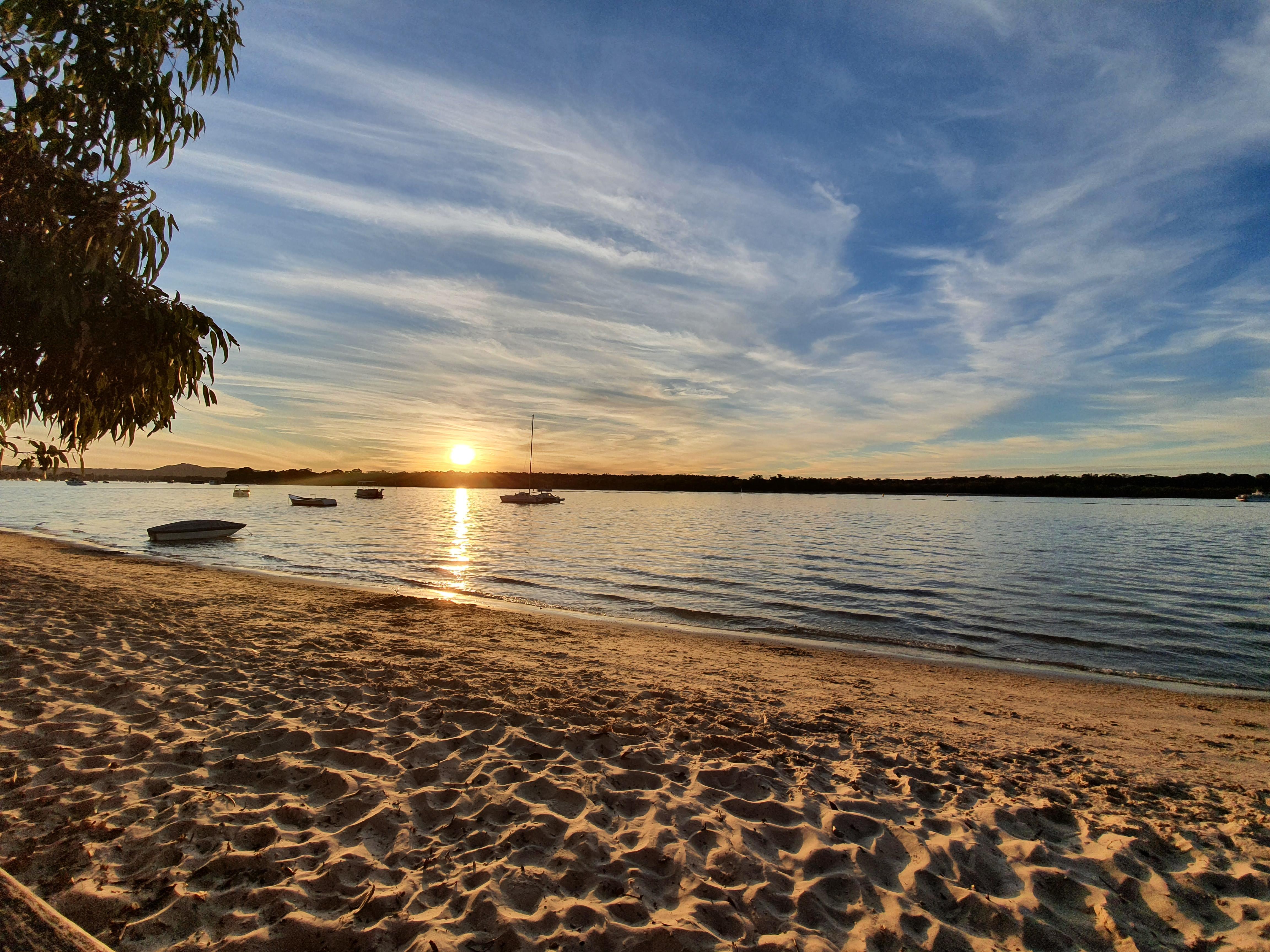 Noosa River Retreat Holiday Apartments Нусавілл Екстер'єр фото